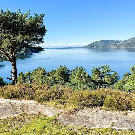 7 Person In Hjelmeland, Cleaning Included * Hjelmeland