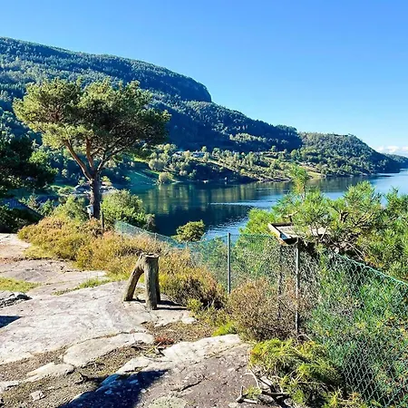 7 Person In Hjelmeland, Cleaning Included