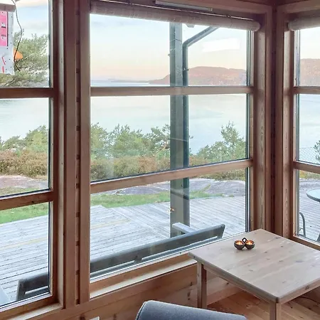 7 Person In Hjelmeland, Cleaning Included Ferienhaus *